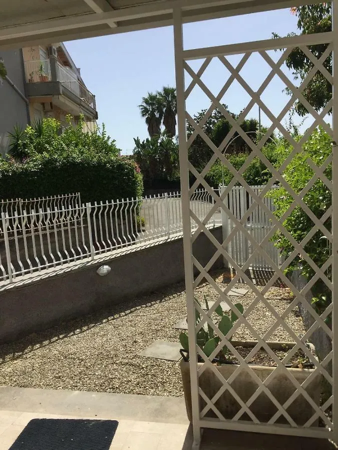 La Casa Dei Sassi Holiday House Villa Giardini Naxos